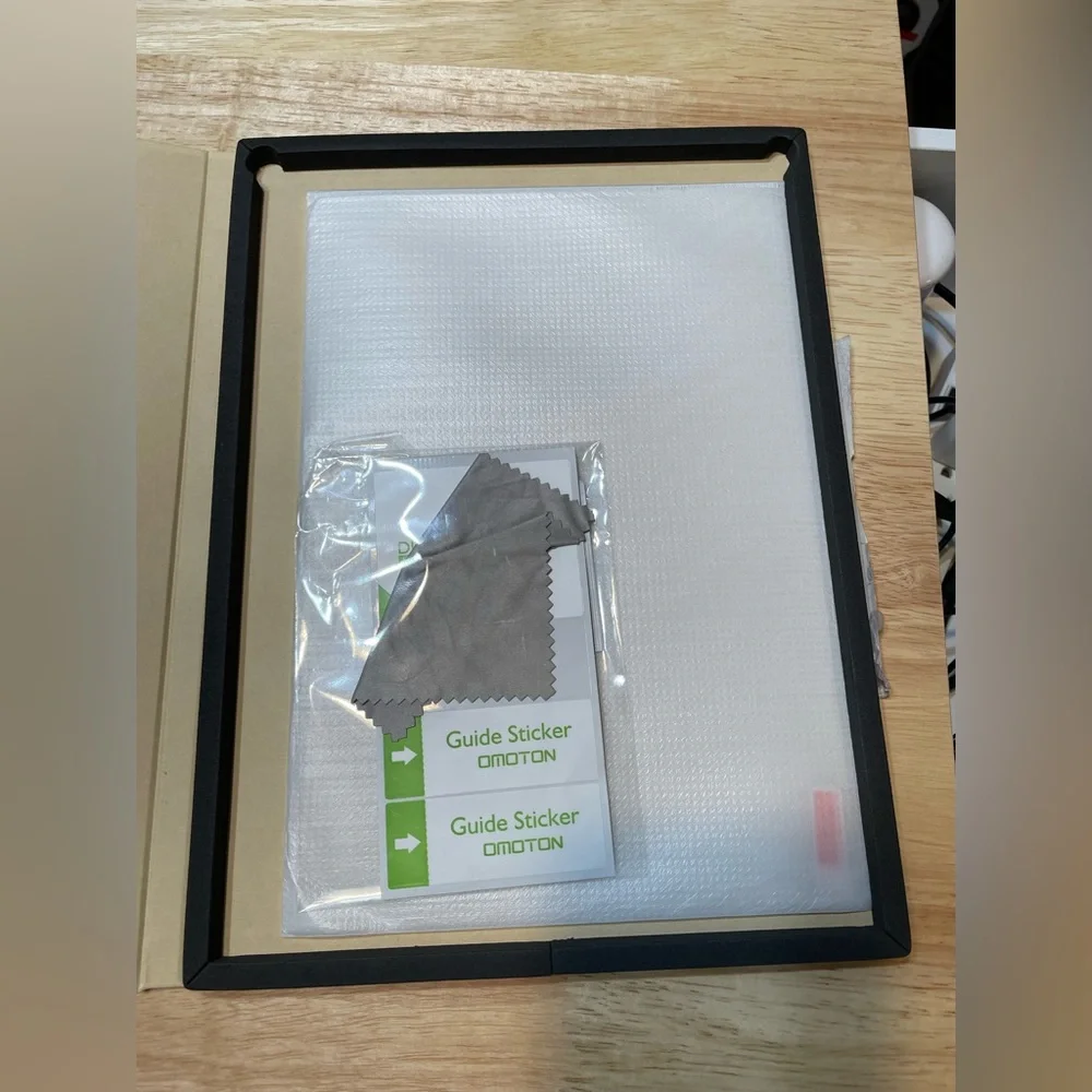 OMOTON Glass Screen Protector 1-Pack